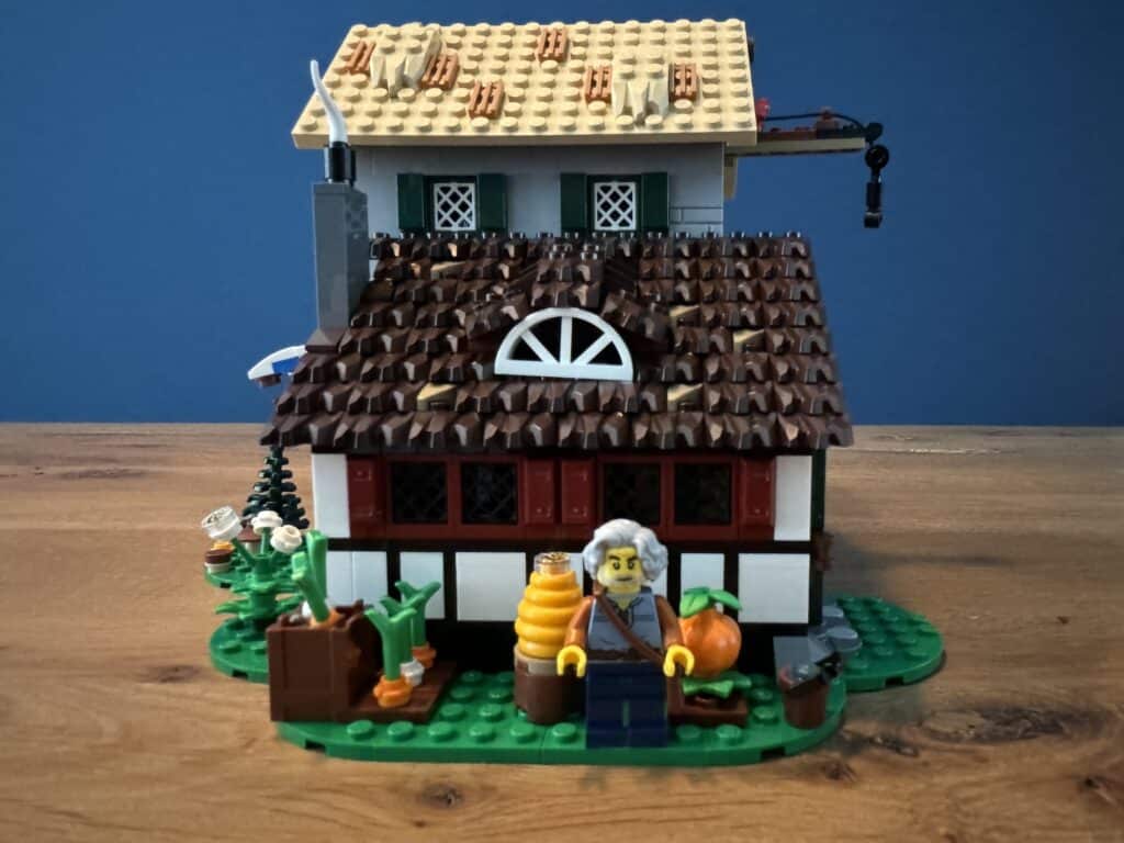 lego icons 10332 medieval town square00060