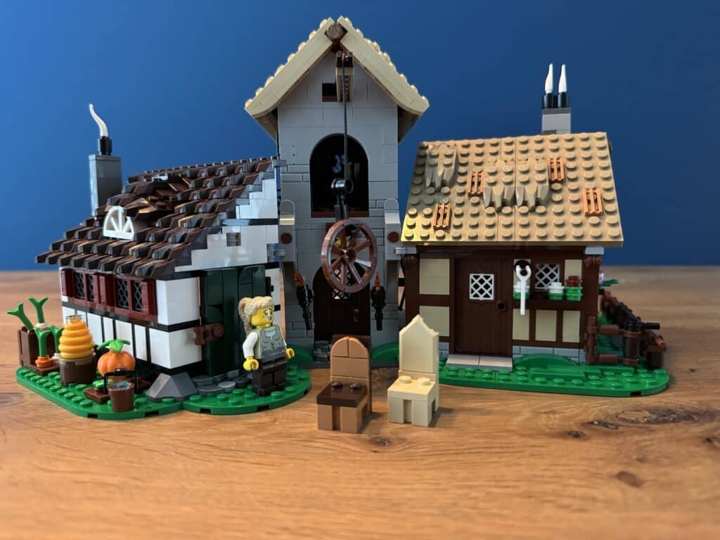 lego icons 10332 medieval town square00064