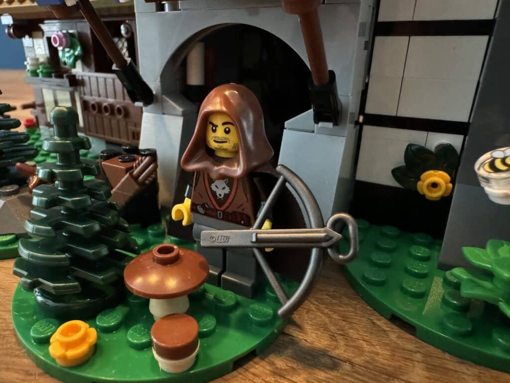 lego icons 10332 medieval town square00084