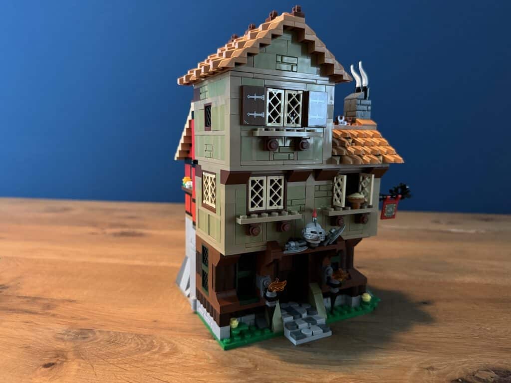 lego icons 10332 medieval town square00093