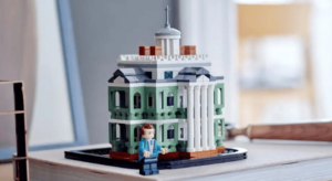 lego 40521 mini disney the haunted mansion