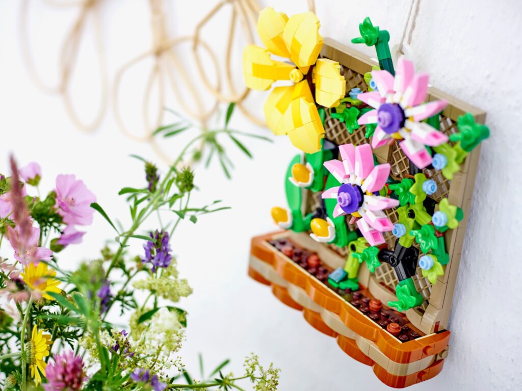 lego 40683 flower trellis display (2)
