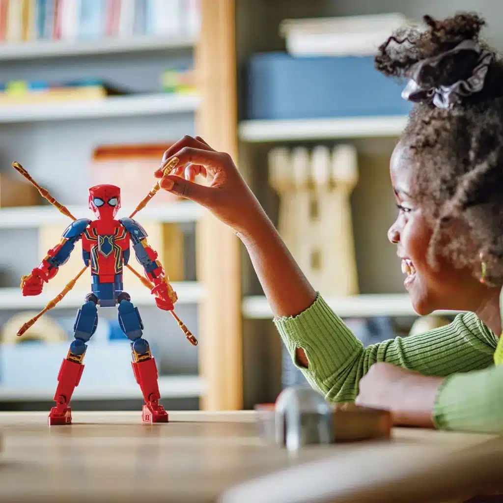 lego marvel 76298 iron spider man construction figure (5)