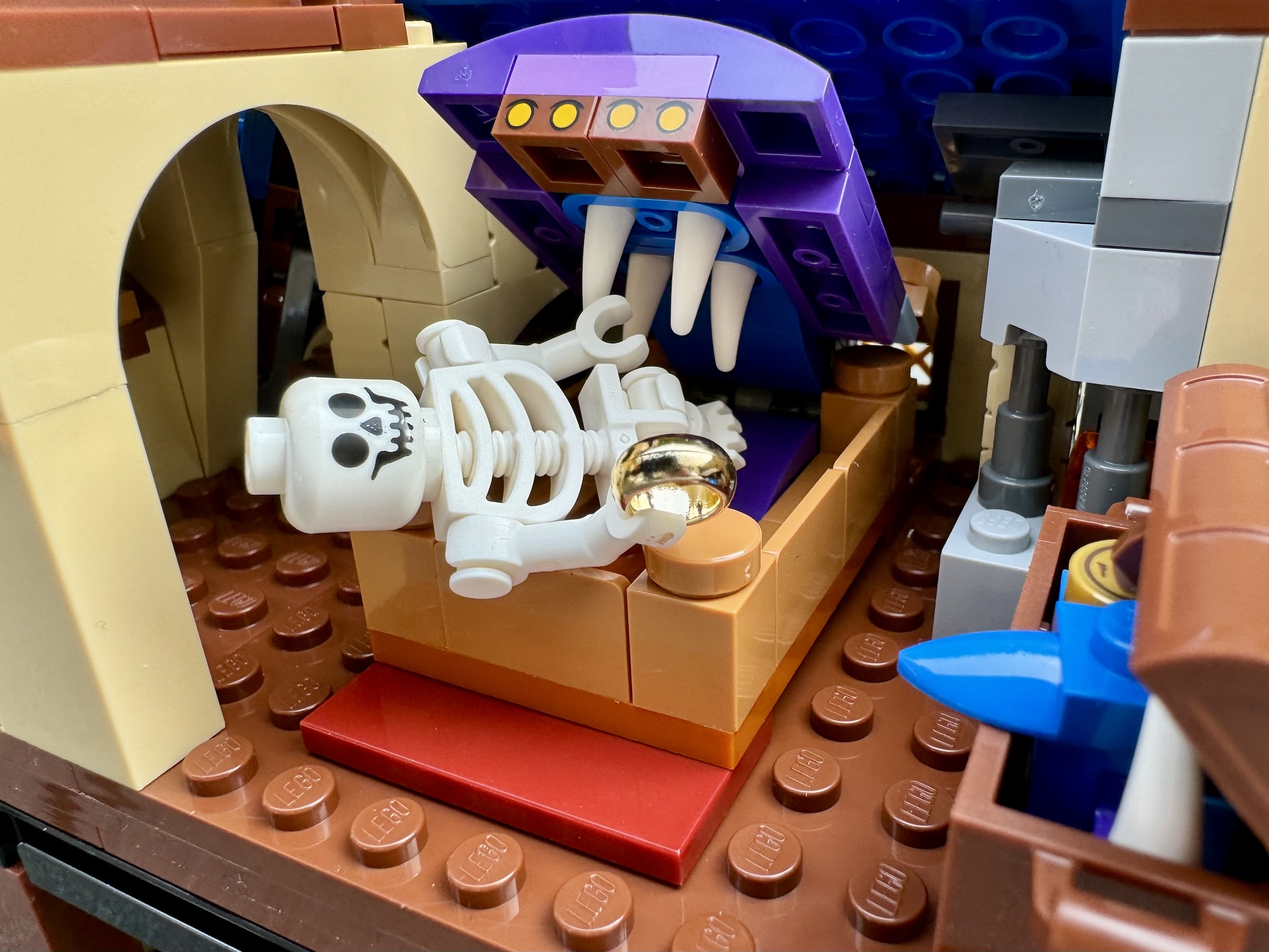 lego 21348 dungeon's and dragons red dragon's tale00048