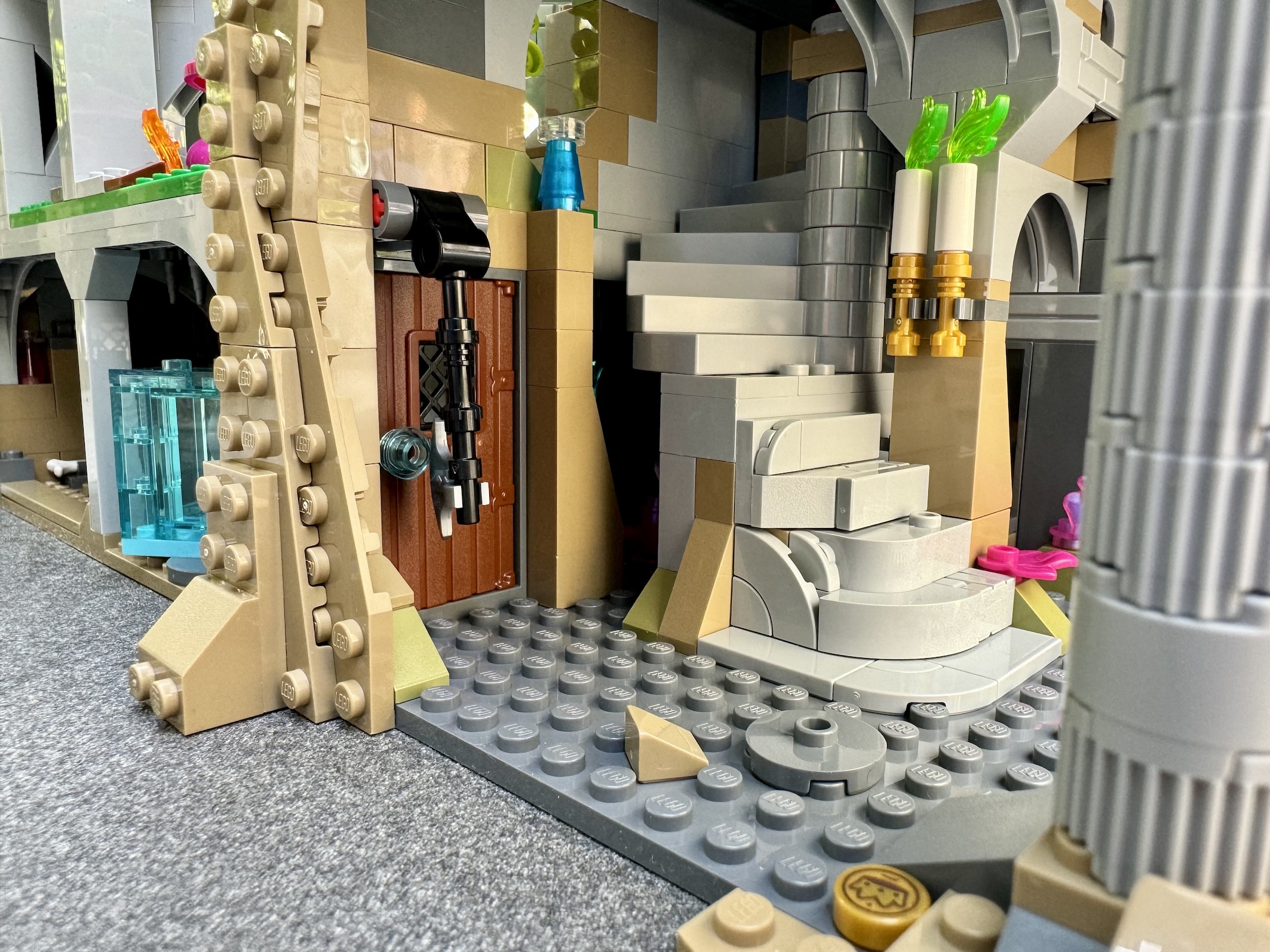 lego 21348 dungeon's and dragons red dragon's tale00095