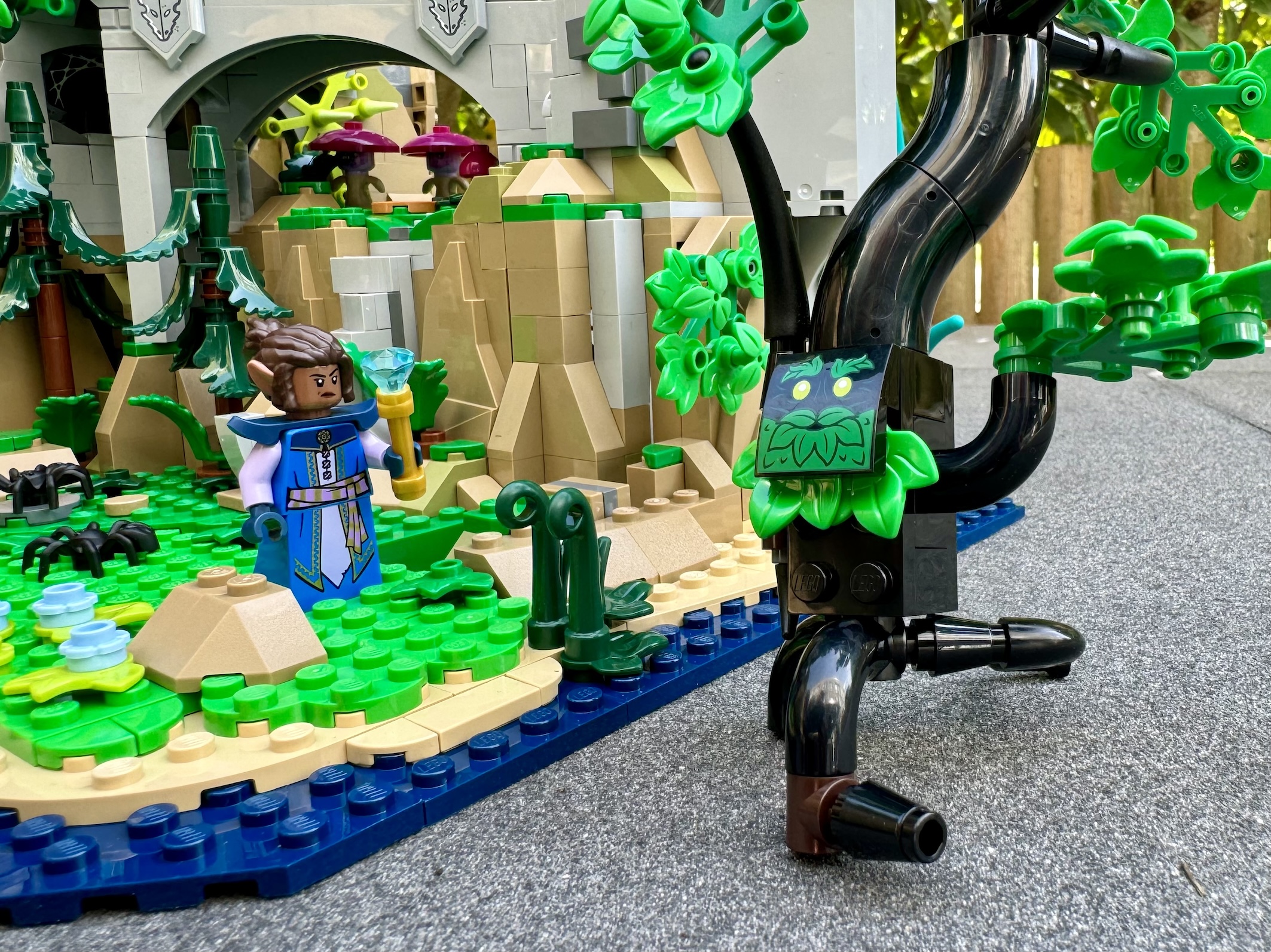 lego 21348 dungeon's and dragons red dragon's tale00109