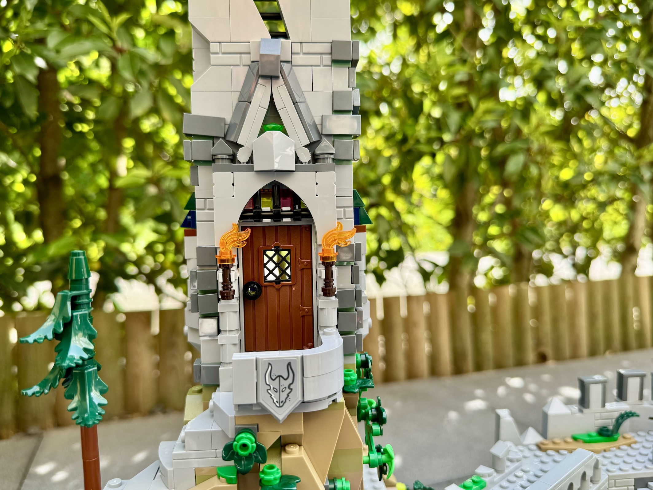 lego 21348 dungeon's and dragons red dragon's tale00121