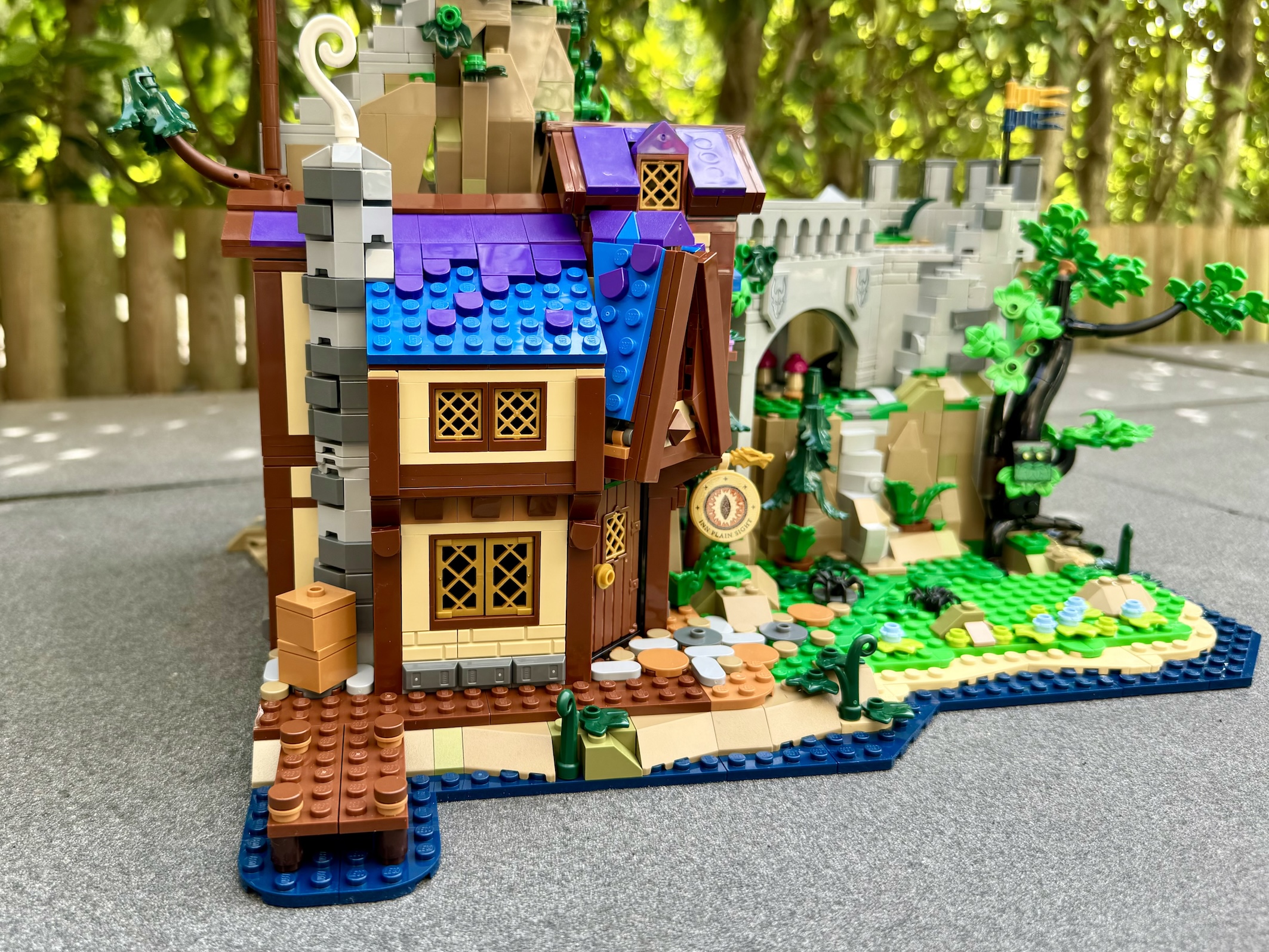 lego 21348 dungeon's and dragons red dragon's tale00122