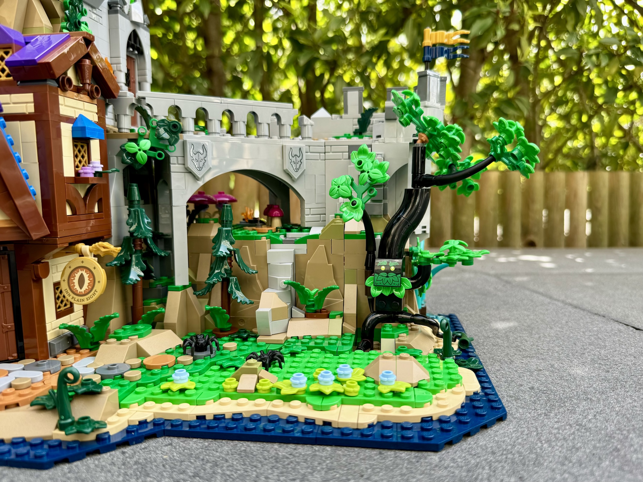 lego 21348 dungeon's and dragons red dragon's tale00123