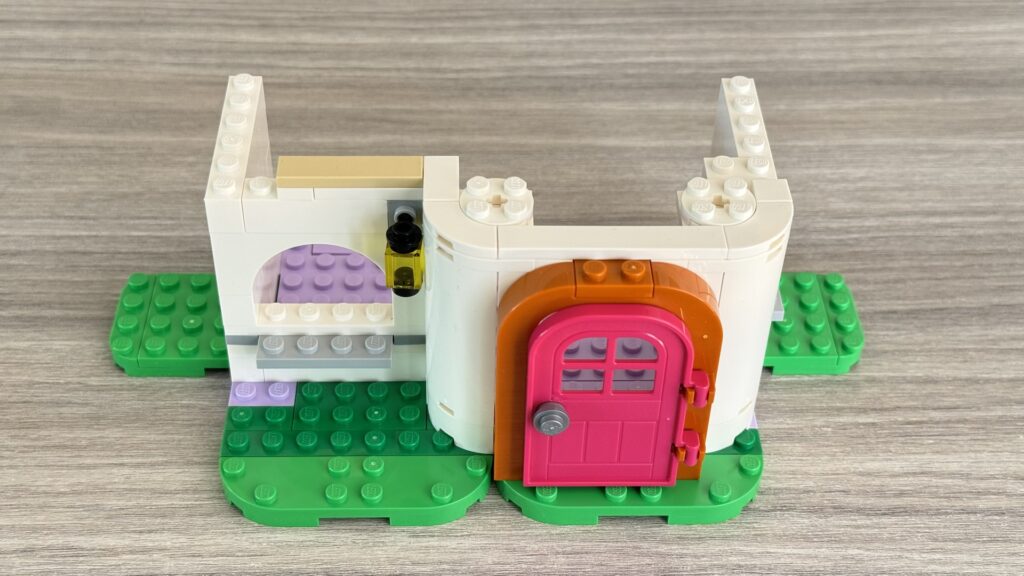 lego animal crossing 77050 nook's cranny & rosie's house3