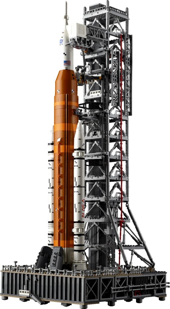 lego icons 10341 nasa artemis space launch system (10)