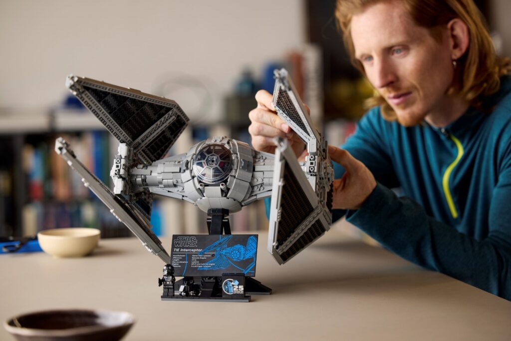 lego star wars 75382 ucs tie interceptor (5)