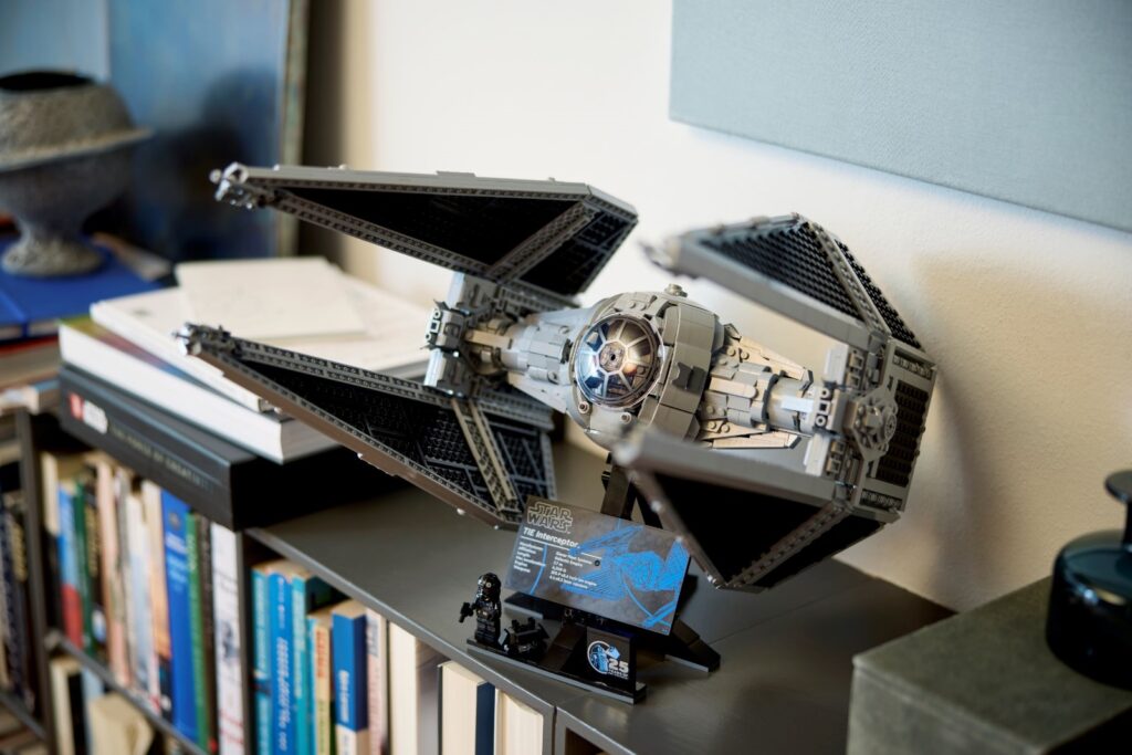 lego star wars 75382 ucs tie interceptor (6)