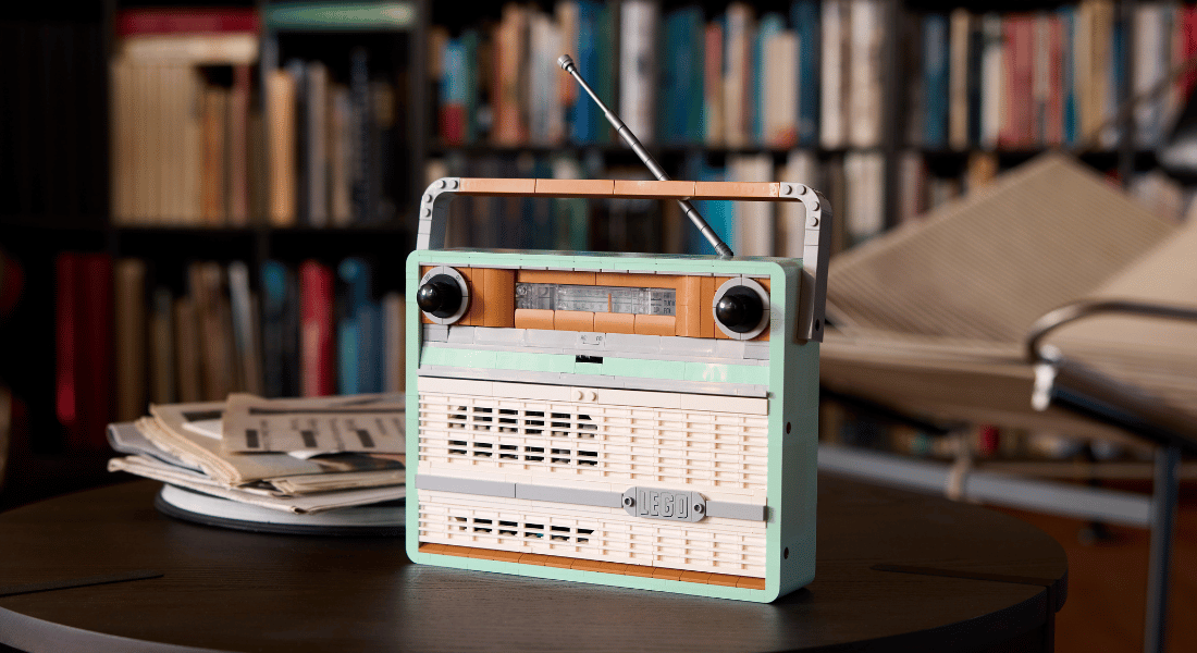 LEGO Icons 10334 Retro Radio – vintage charme nu verkrijgbaar