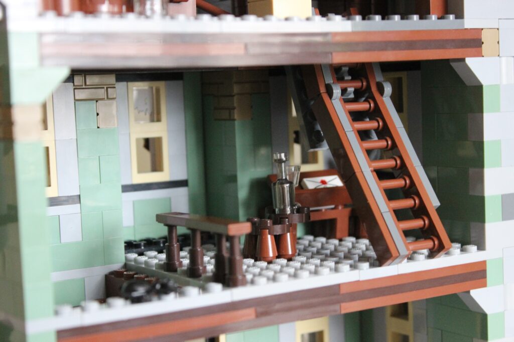 lego monster fighters 10228 haunted house (6)