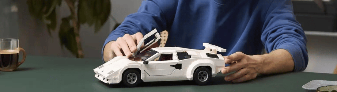 LEGO Icons 10337 Lamborghini Countach