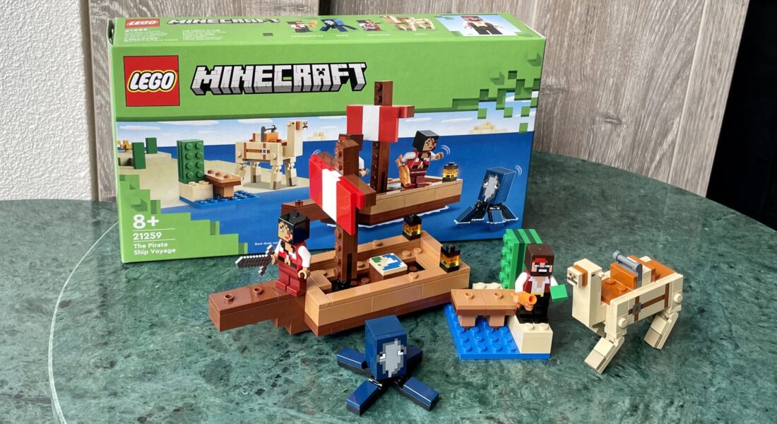 [Review] LEGO Minecraft 21259 The Pirate Ship Voyage – Schip Ahoy!