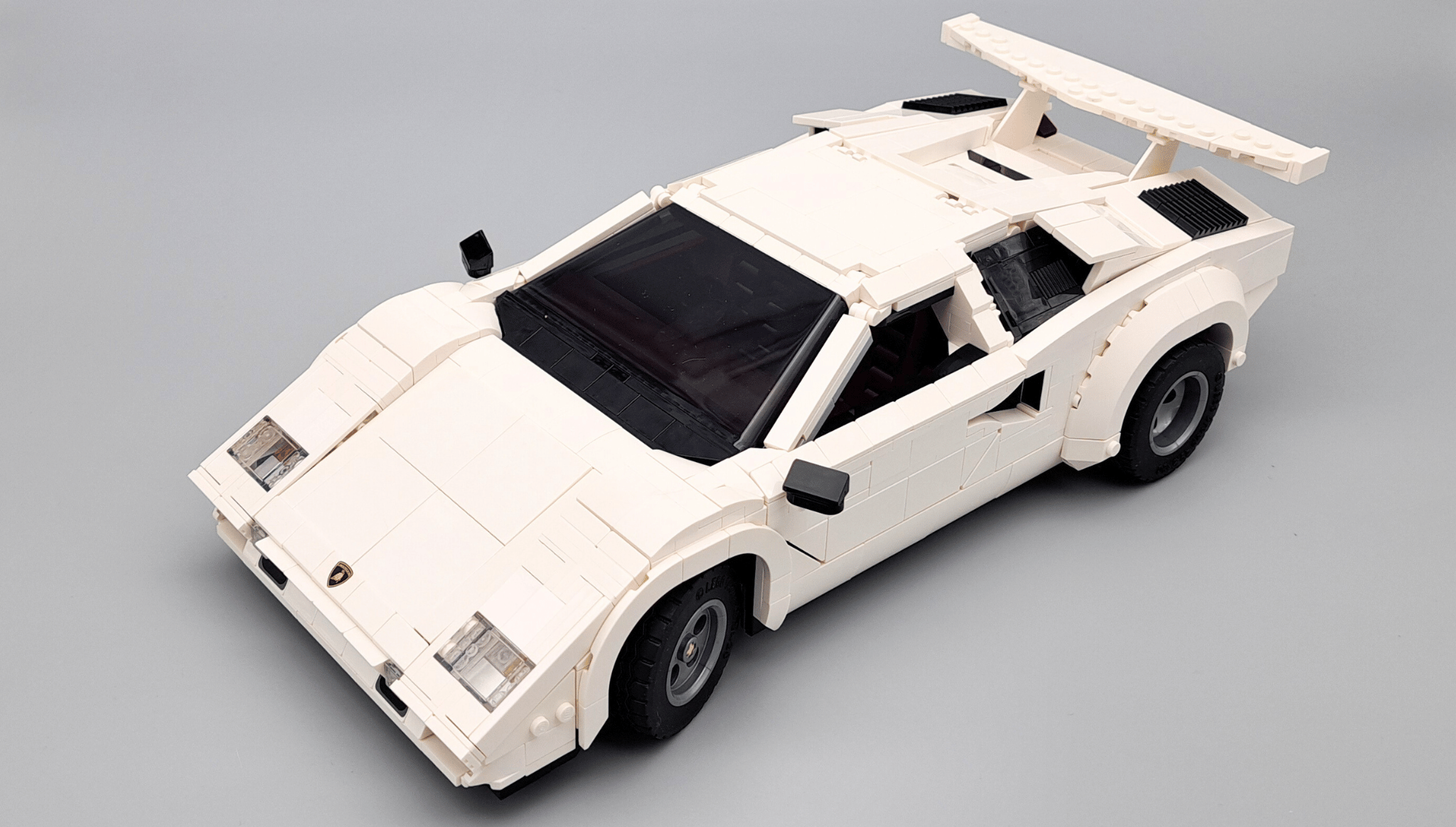 [review] lego icons 10337 lamborghini countach 5000 quattrovalvole (19)