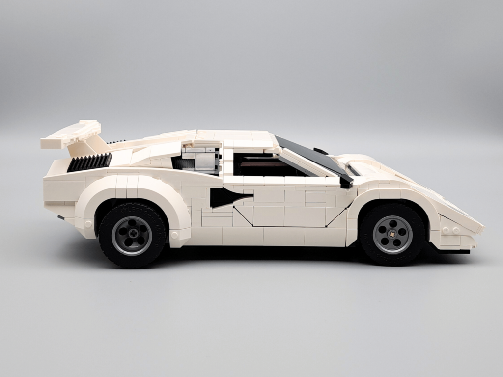 [review] lego icons 10337 lamborghini countach 5000 quattrovalvole (25)