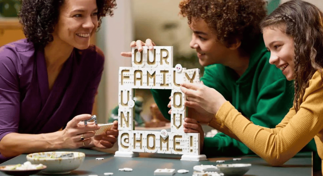 LEGO 41839 Message Board – plezier voor de gehele familie
