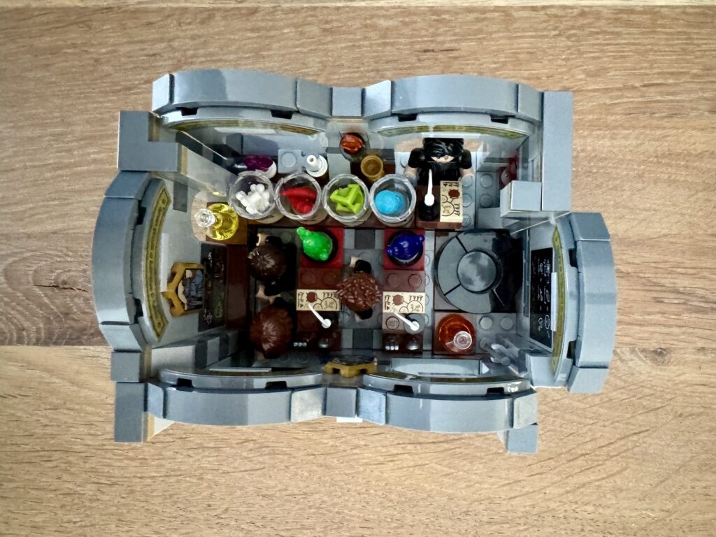 lego harry potter 76431 potions class00021