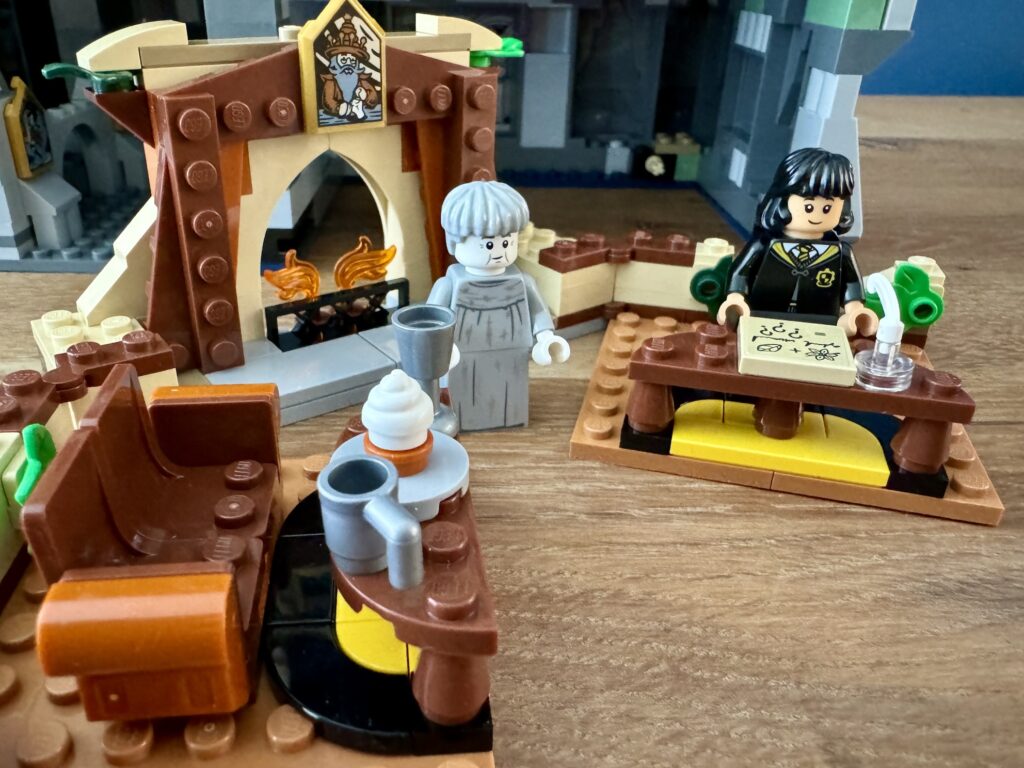 lego harry potter 76435 hogwarts castle: great hall 00035