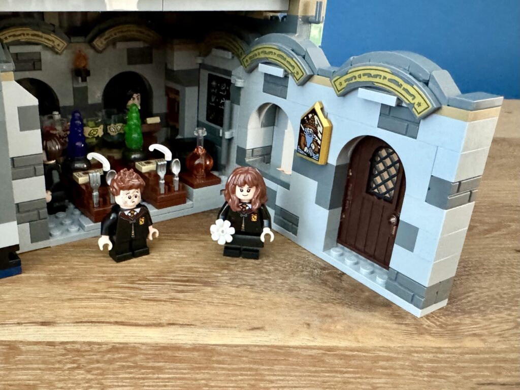 lego harry potter 76435 hogwarts castle: great hall 00042