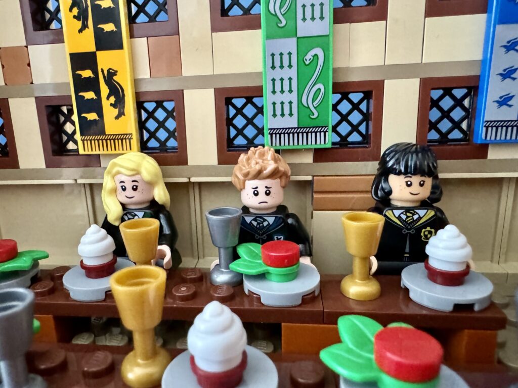 lego harry potter 76435 hogwarts castle: great hall 00044