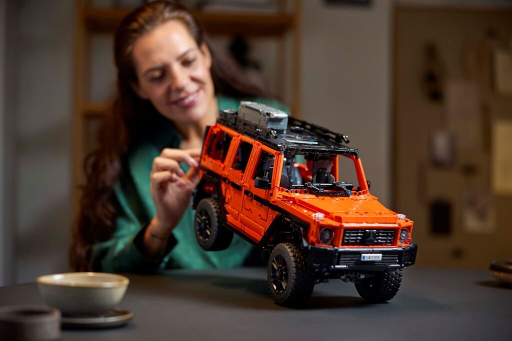 lego technic 42177 mercedes benz g 500 professional line (3)