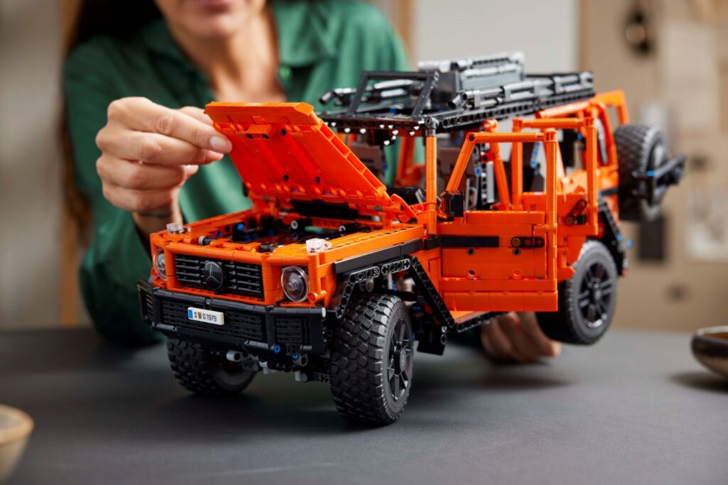 lego technic 42177 mercedes benz g 500 professional line (5)