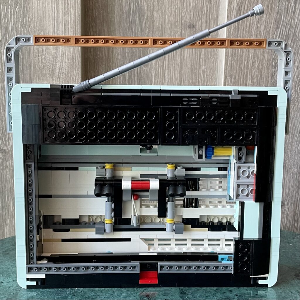 10334 retro radio 9