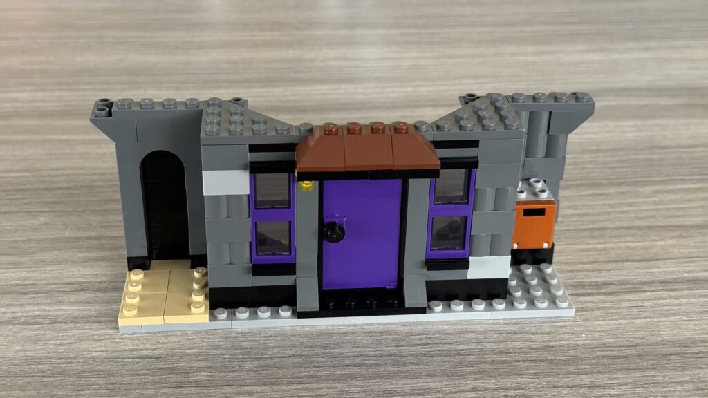 lego despicable me 4 75583 minions and gru's family mansion2