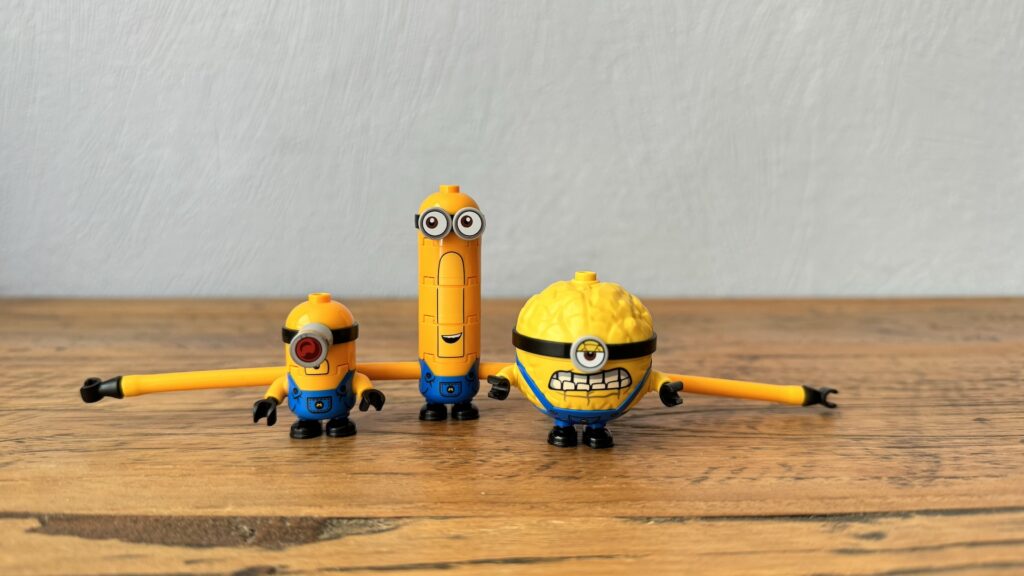 lego despicable me 4 75583 minions and gru's family mansion7
