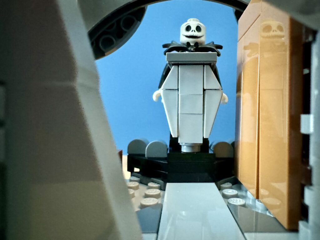 lego ideas 21351 the nightmare before christmas00030