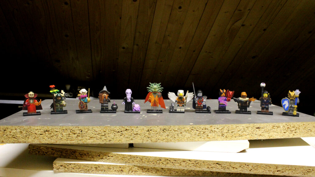 LEGO Collectible Minifigures Series 71047 Dungeons & Dragons