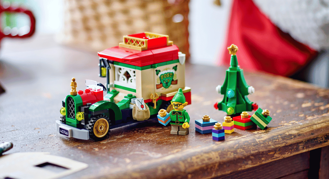 LEGO 40746 Santa’s Delivery Truck arriveert in oktober in het LEGO winterdorp
