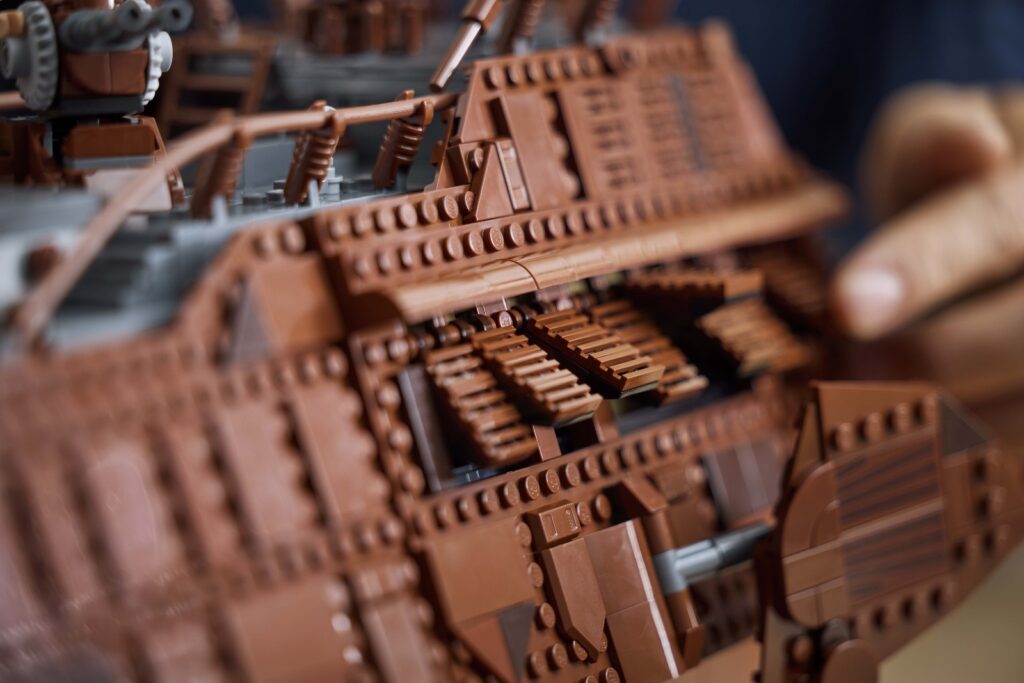 lego star wars 75397 ucs jabba's sail barge lifestyle (3)