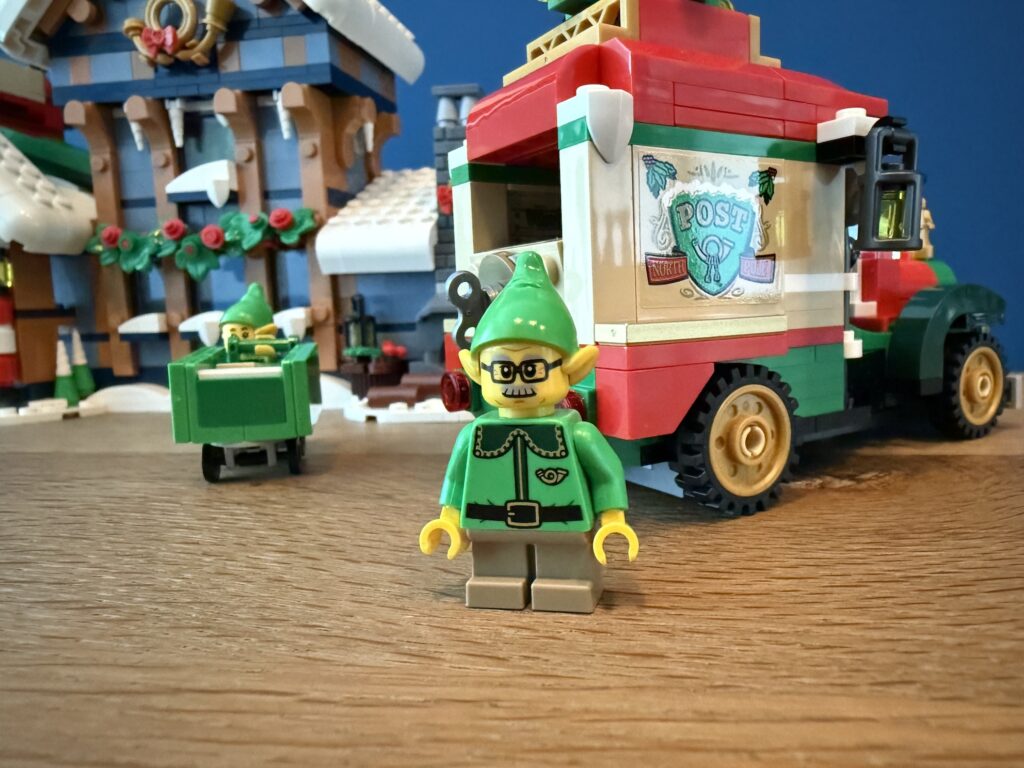 lego 40746 santa's delivery truck00003