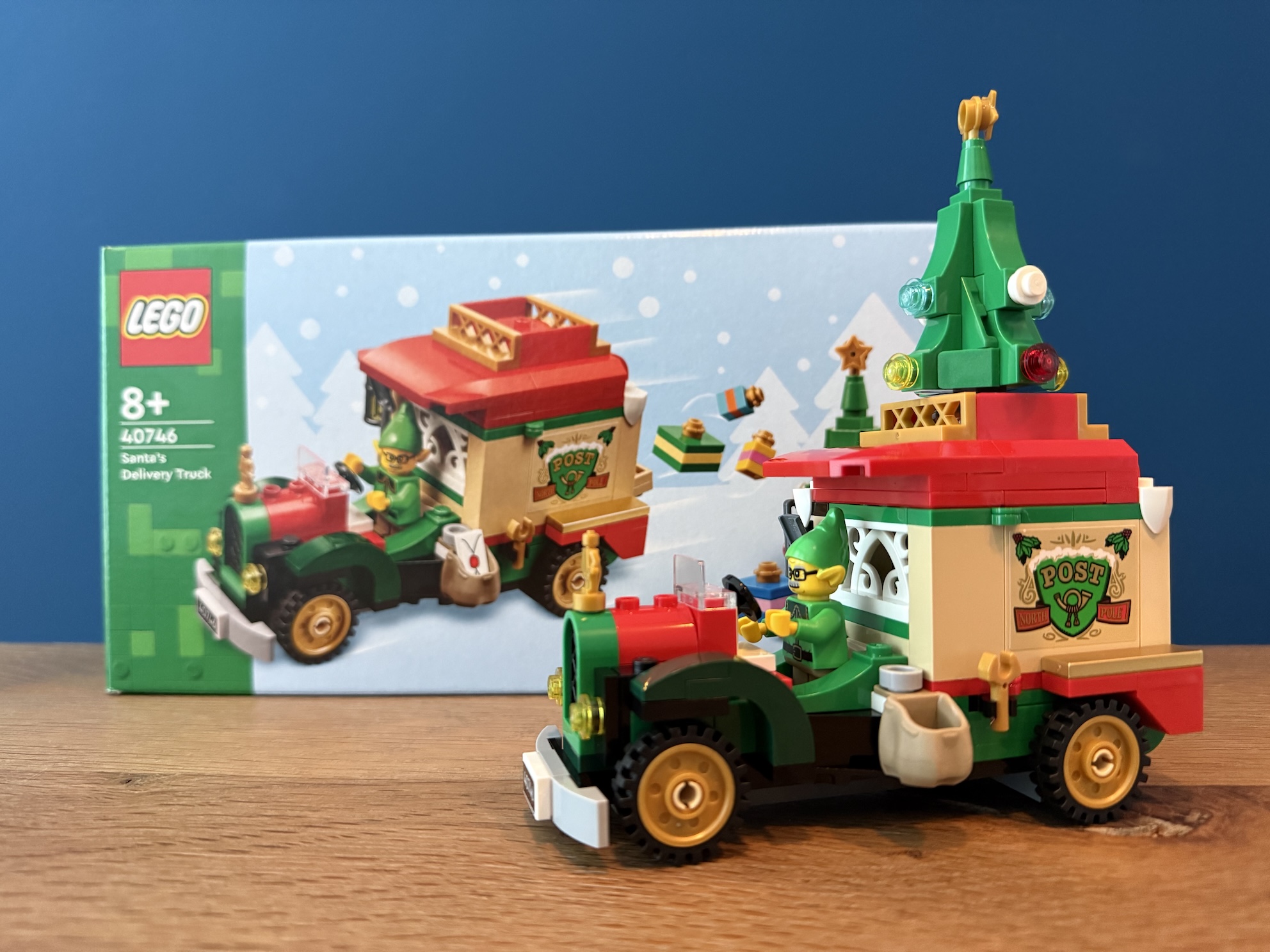 [Review] LEGO 40746 Santa’s Delivery Truck – een ritje door winter wonderland