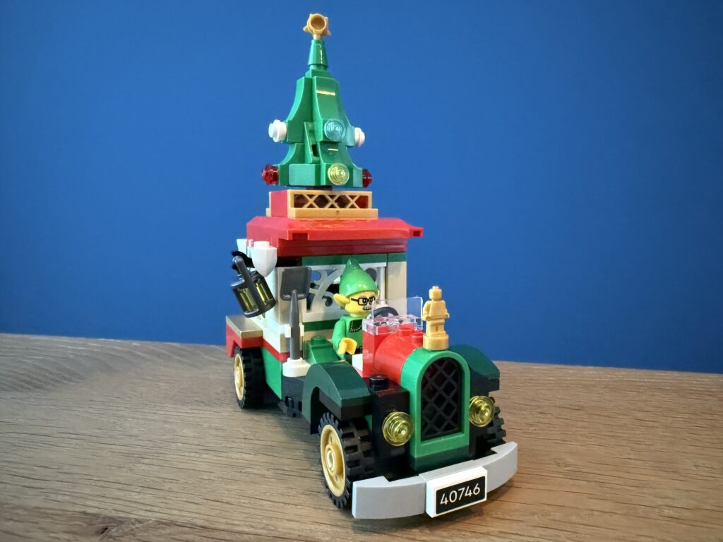 lego 40746 santa's delivery truck00008