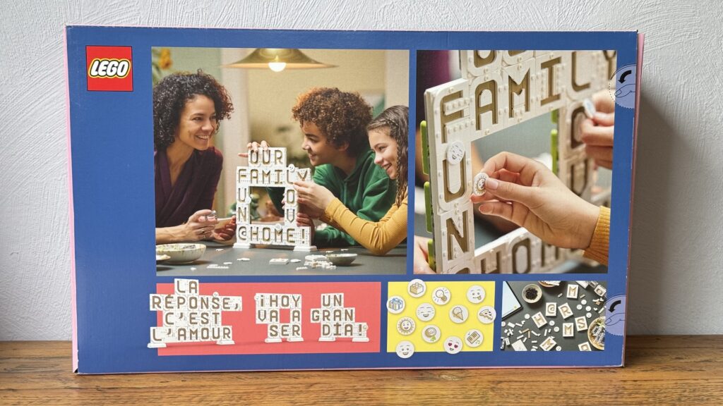lego 41839 message board3
