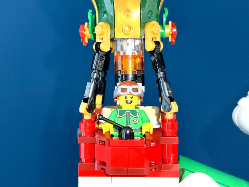 lego icons 10339 santa’s post office00005