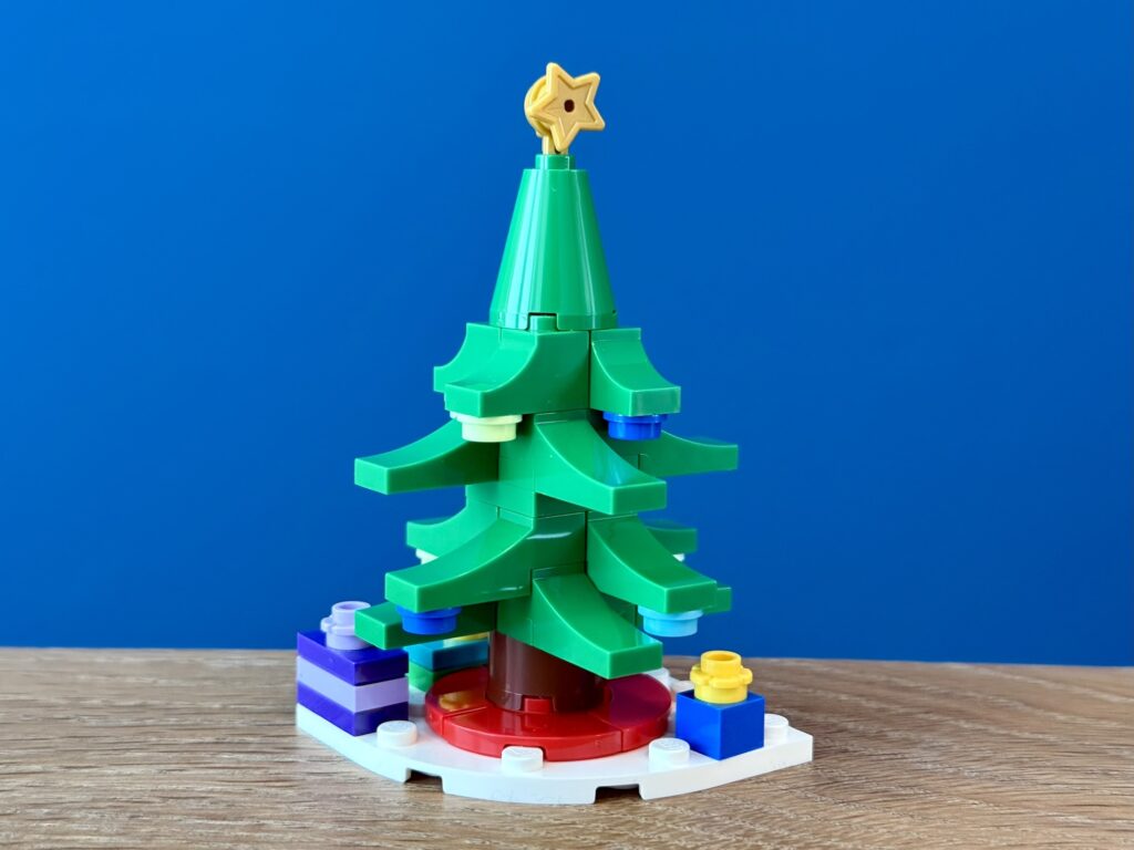 lego icons 10339 santa’s post office00008