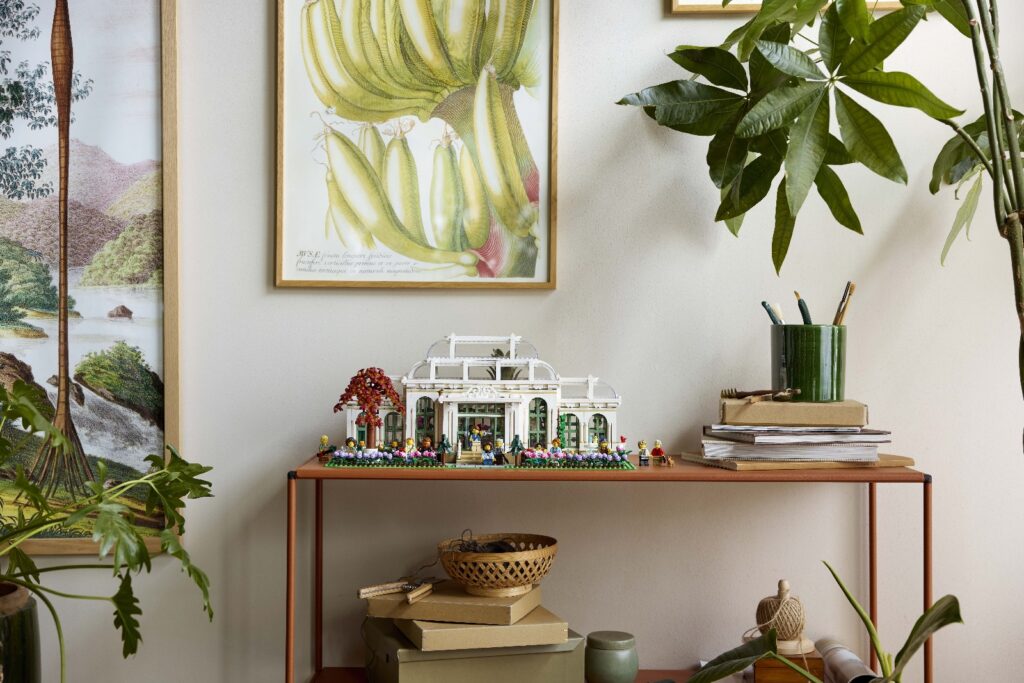 lego ideas 21353 botanical garden (14)