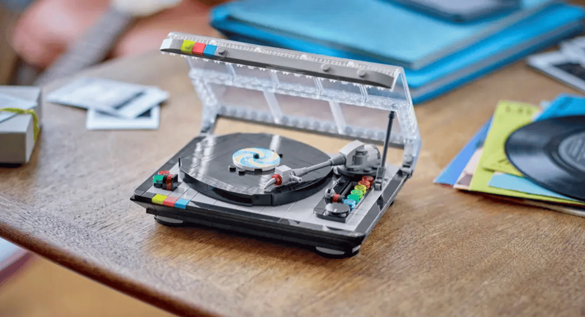 Gratis LEGO 40699 Retro Record Player tijdens Black Friday te bemachtigen