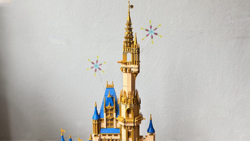 lego disney 43222 disney castle13