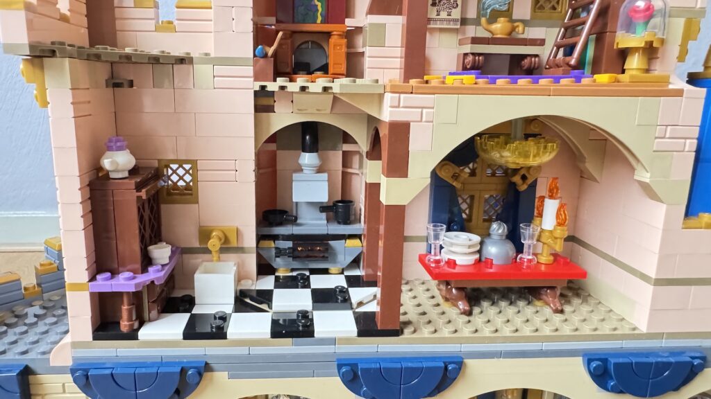 lego disney 43222 disney castle18
