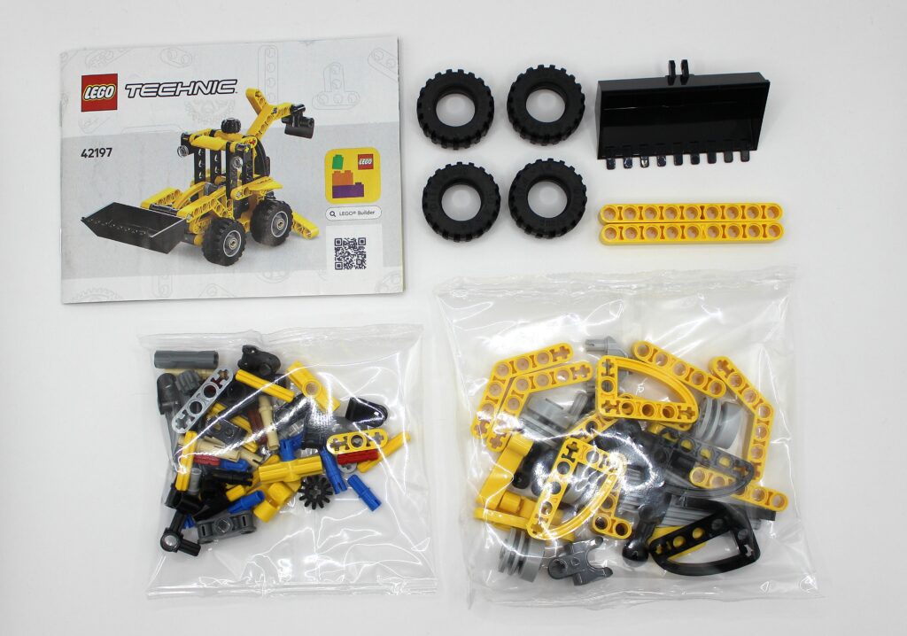 42197 backhoe loader 02