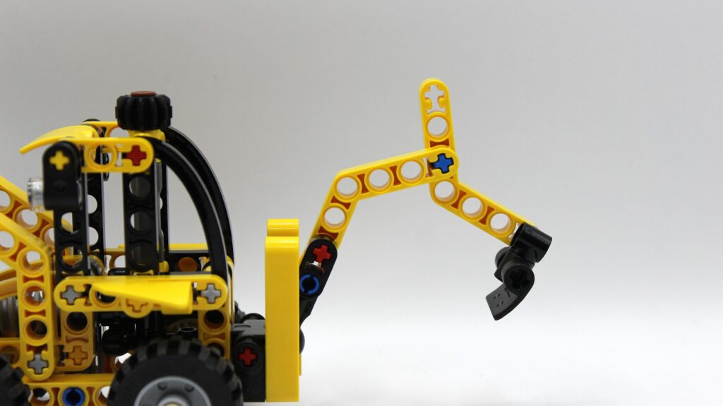 42197 backhoe loader 09