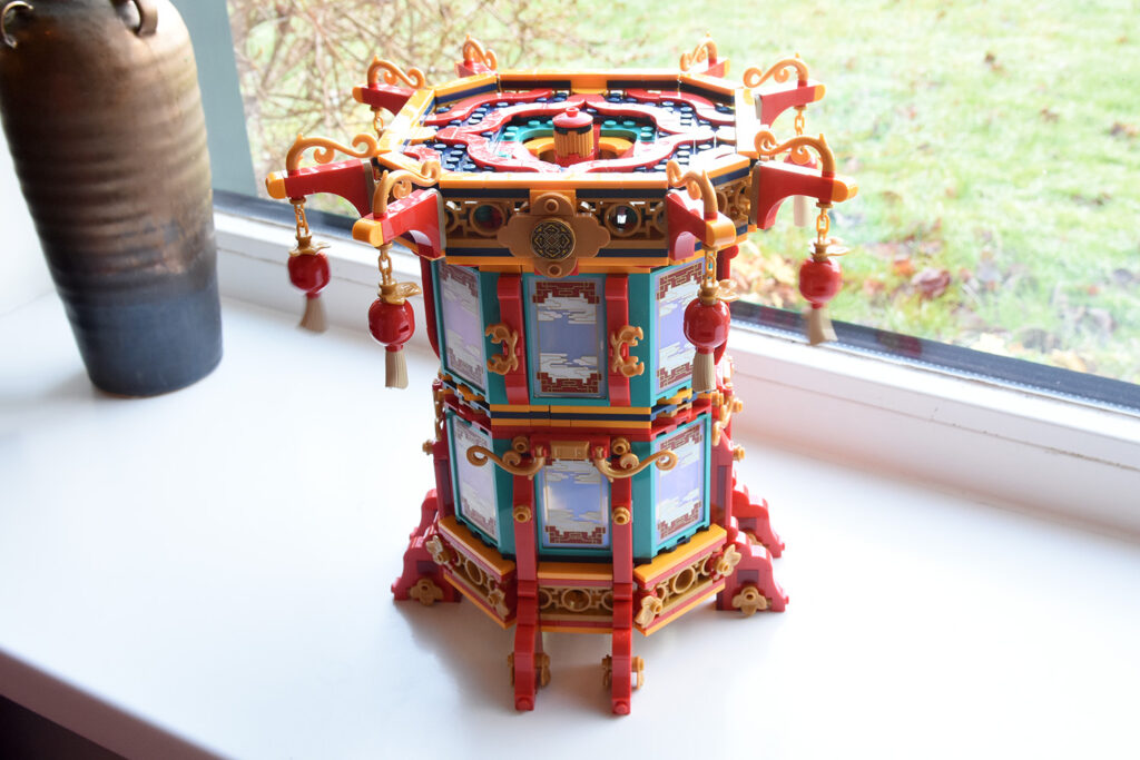 80116 lego trotting lantern (16)